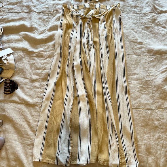 co-ord pants and top set - Picture 2 of 2